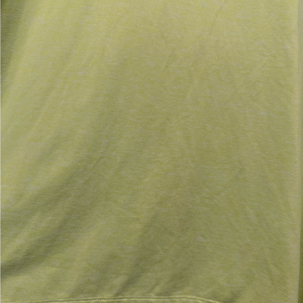 Nike woman’s  Lime Long Sleeve Tee - Picture 5 of 11